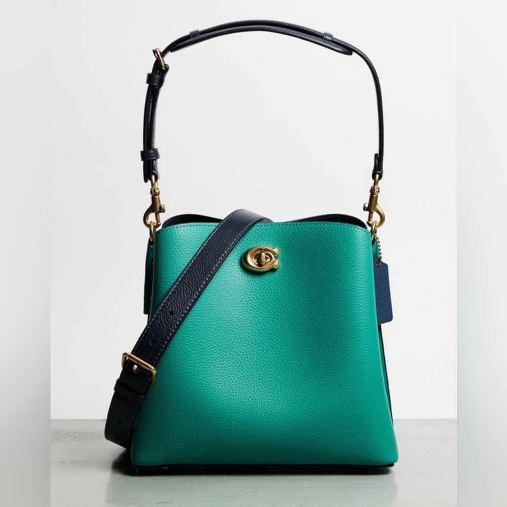 Coach Willow Bucket Bag Bright Green Teal NWOT